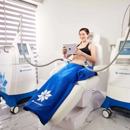 Woman having a dual CoolSculpting Treatment in Scottsdale